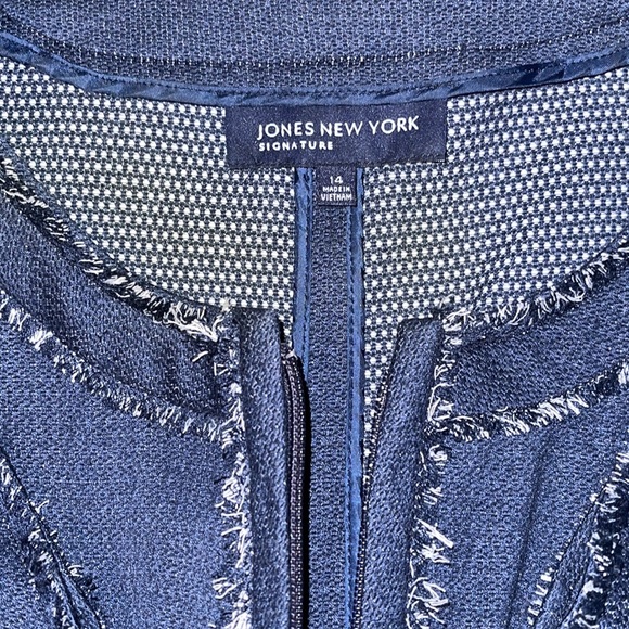 Jones New York Signature Jacket - Picture 13 of 16